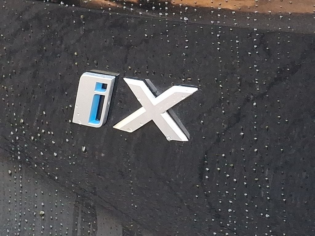 Thumbnail: 2023 BMW iX - 30