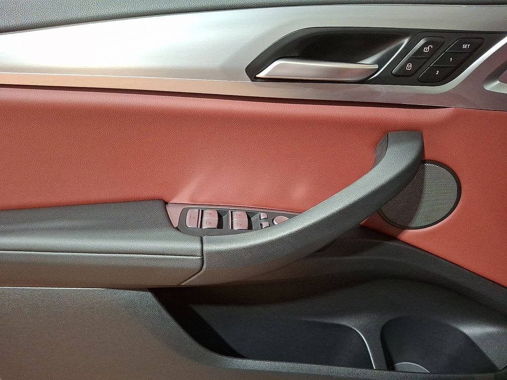 Thumbnail: 2024 BMW X3 - 8