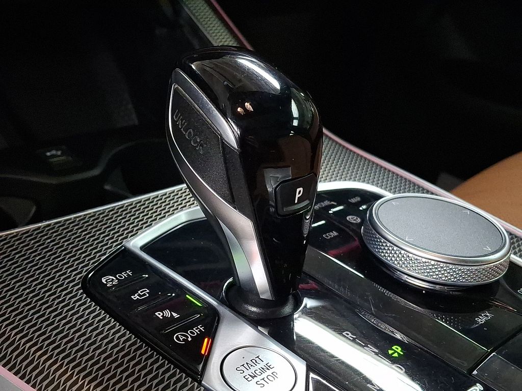 Thumbnail: 2023 BMW X5 - 12