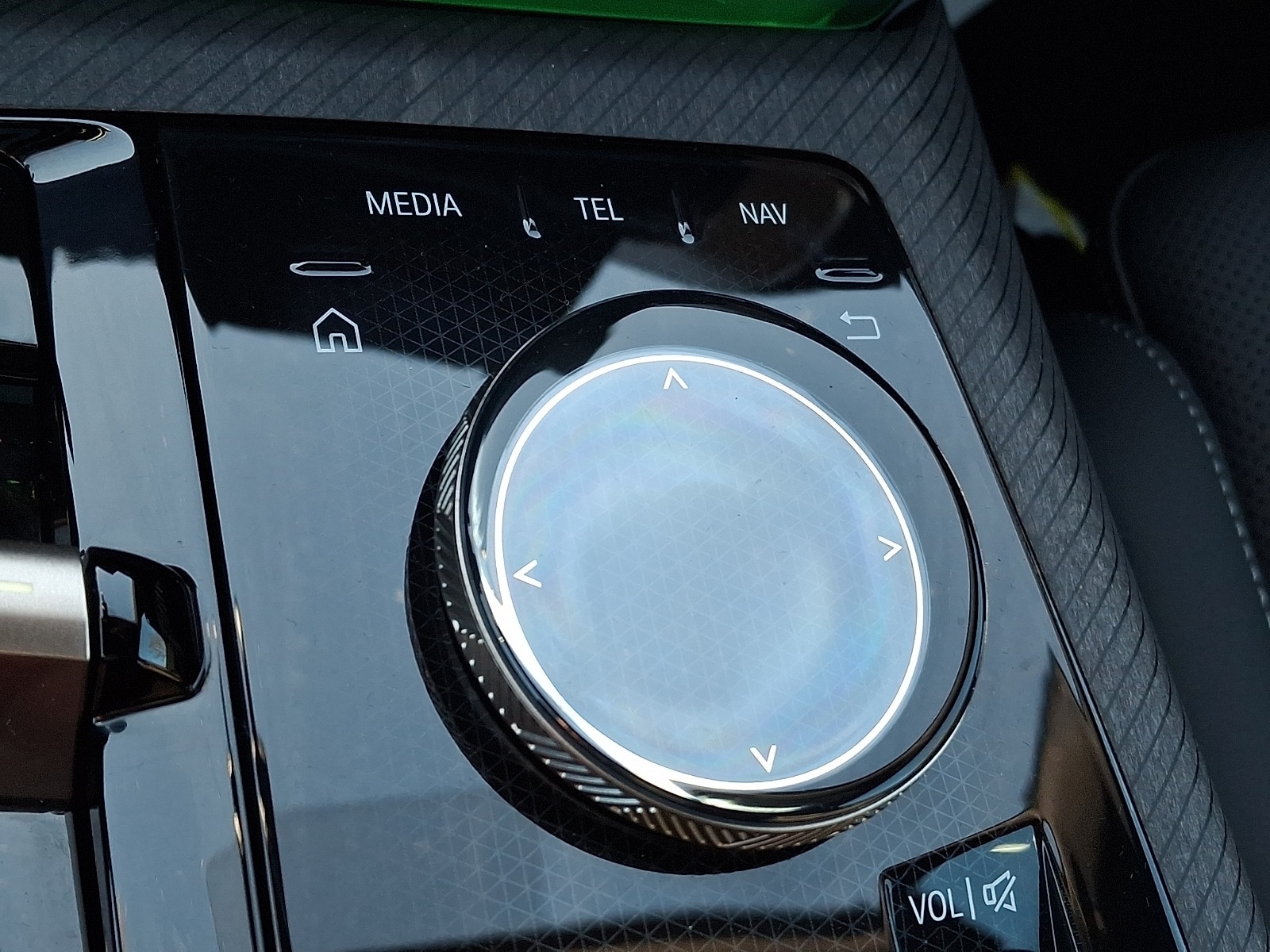 Thumbnail: 2025 BMW X3 - 19