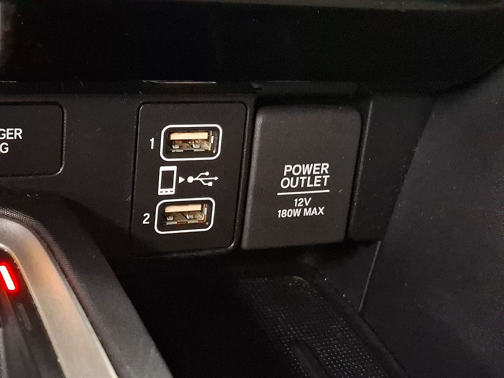 Thumbnail: 2022 Honda Insight - 21