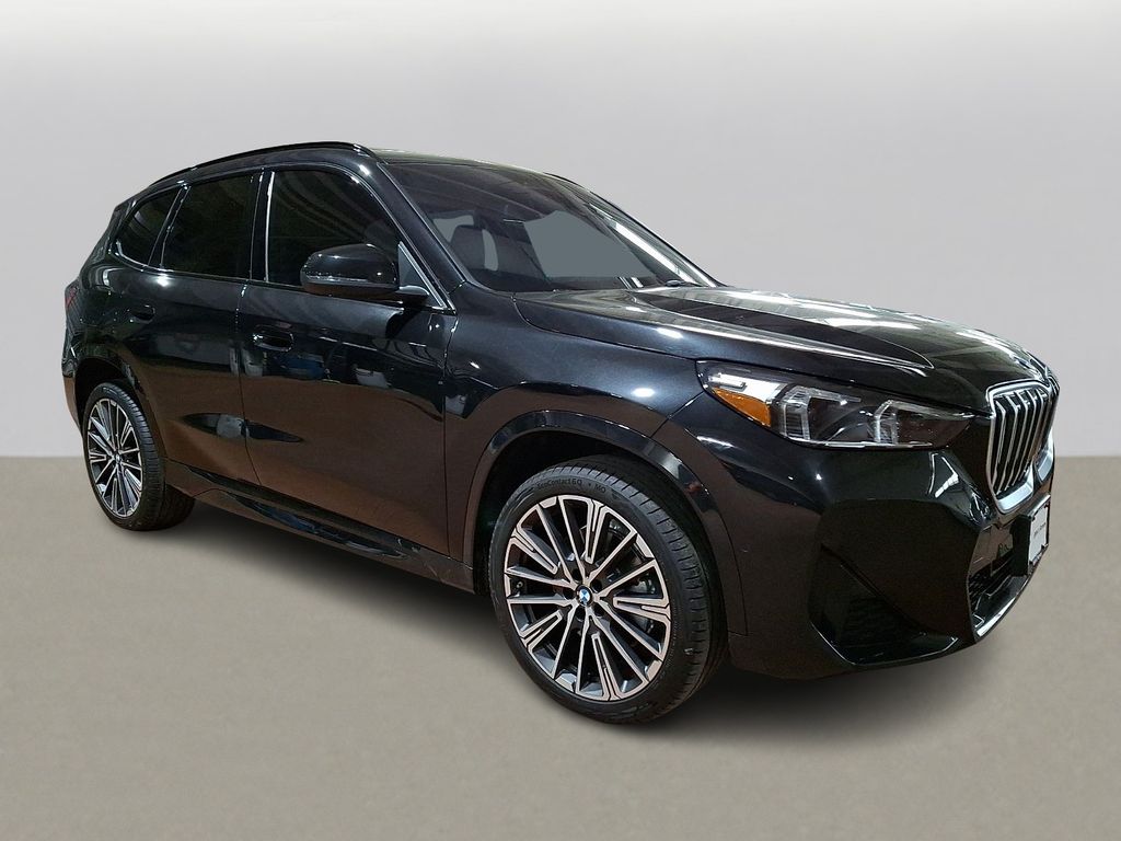 Thumbnail: 2025 BMW X1 - 3
