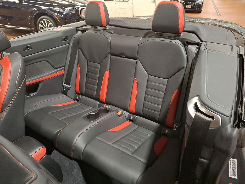 Thumbnail: 2025 BMW 4 Series - 8