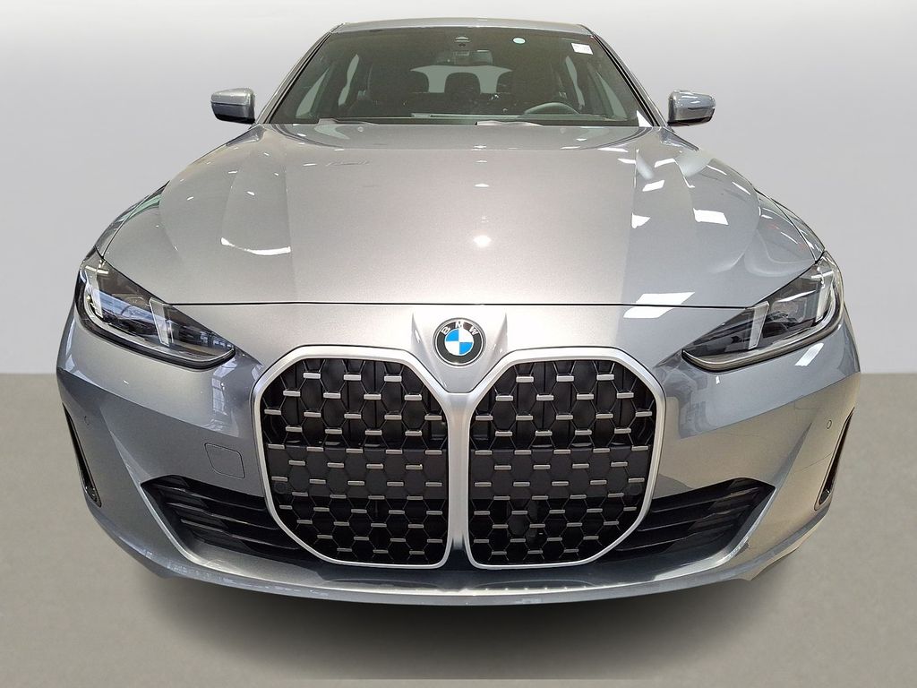 Thumbnail: 2026 BMW 4 Series - 2