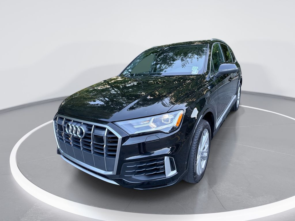 2022 Audi Q7 55 Premium Plus quattro Tiptronic's photo