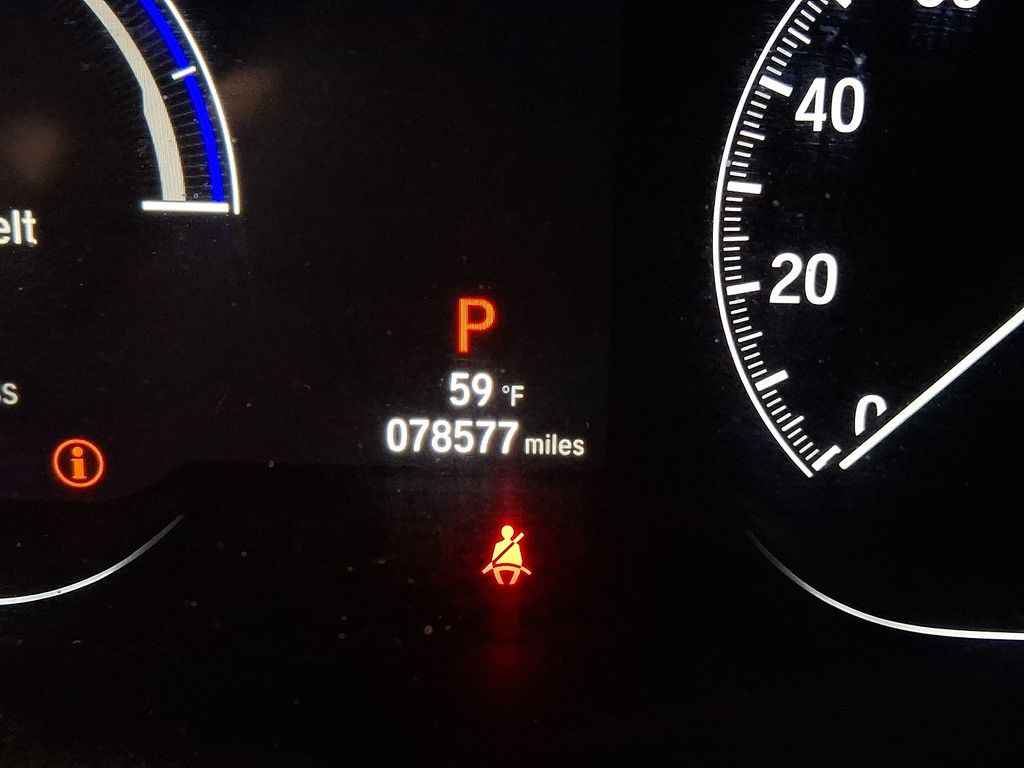 Thumbnail: 2022 Honda Insight - 16