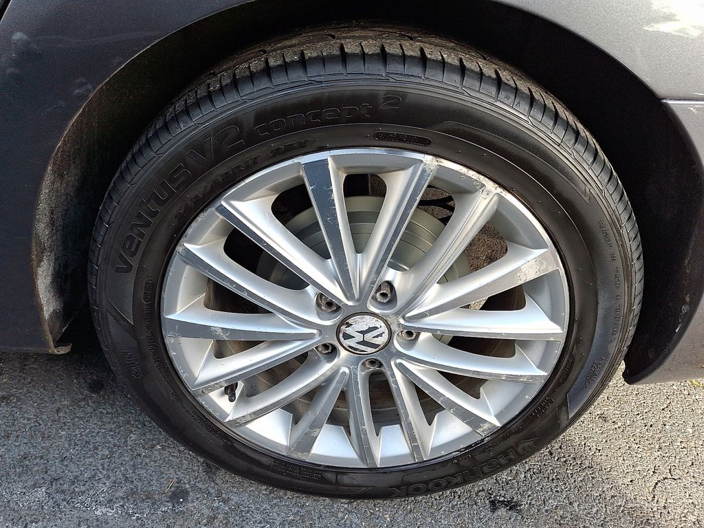 Thumbnail: 2012 Volkswagen Jetta - 6