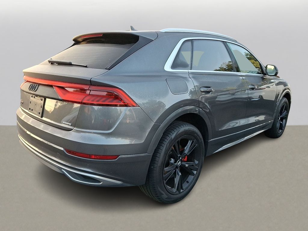 Thumbnail: 2019 Audi Q8 - 3