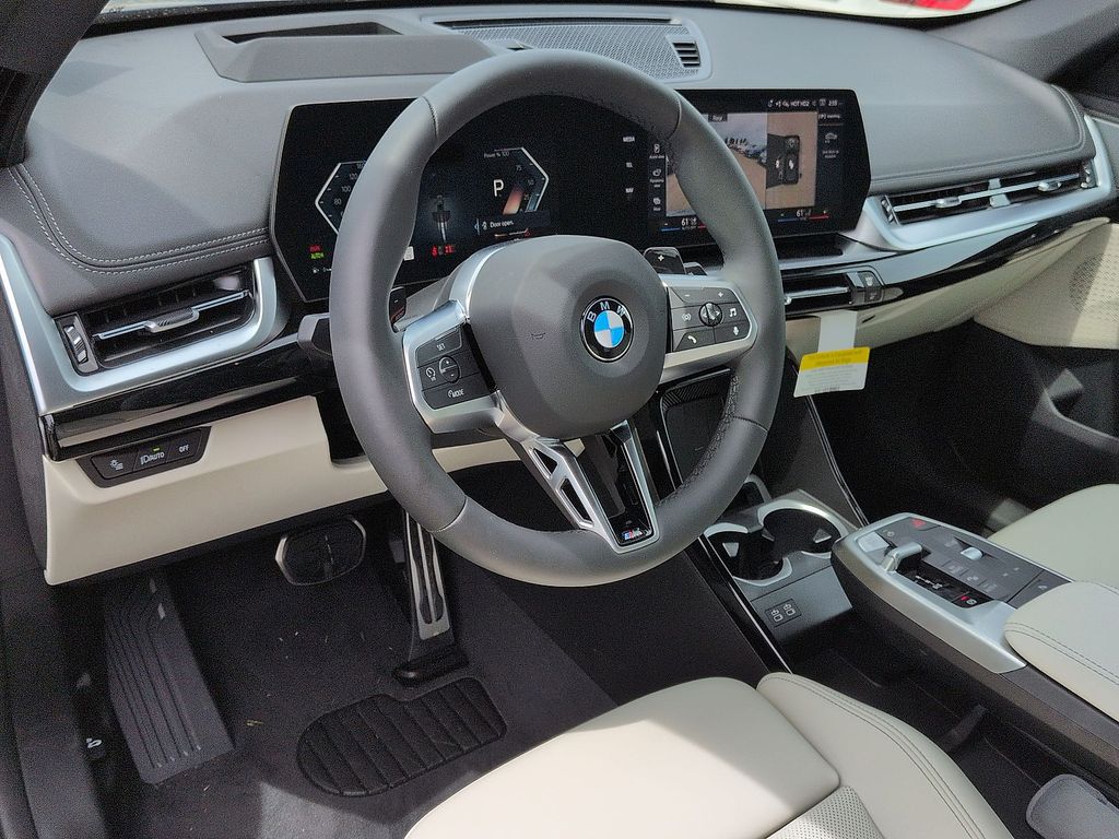 Thumbnail: 2026 BMW X1 - 10