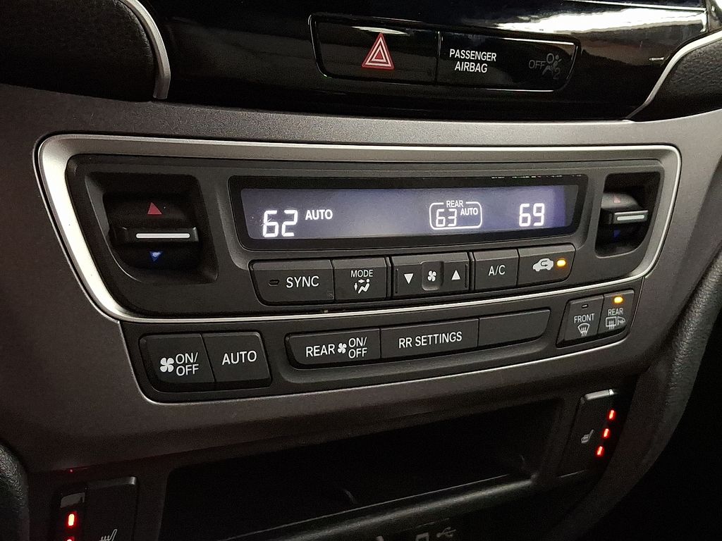 Thumbnail: 2020 Honda Passport - 14