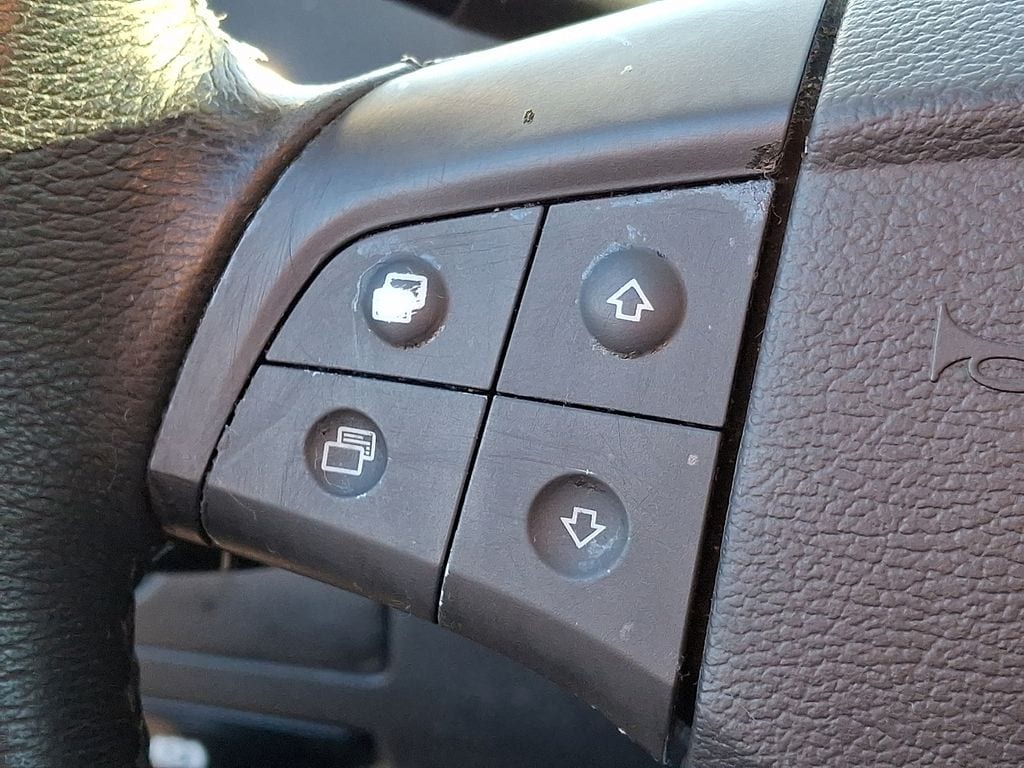 Thumbnail: 2006 Mercedes-Benz M-Class - 17