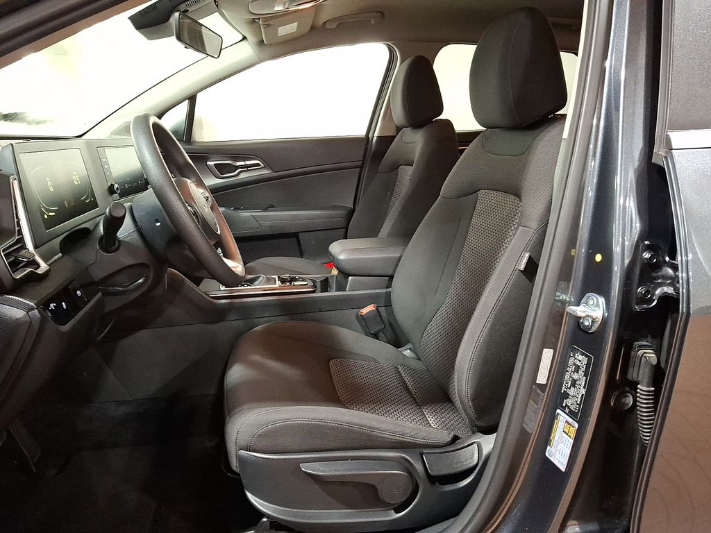 Thumbnail: 2024 Kia Sportage - 11