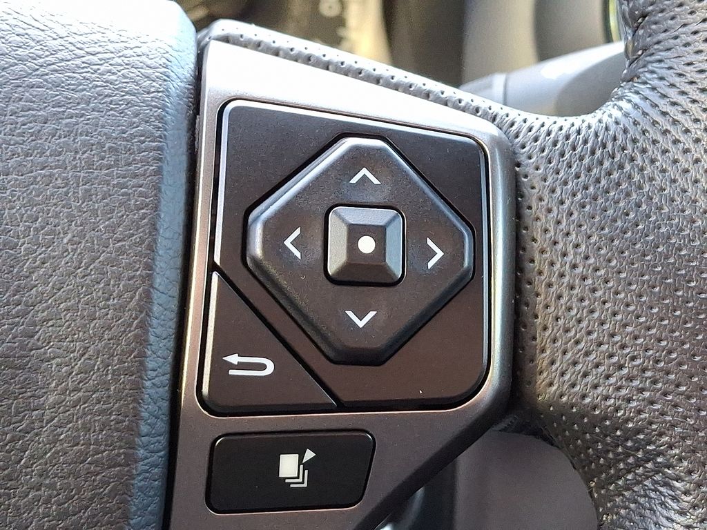 2022 Toyota Tacoma  19