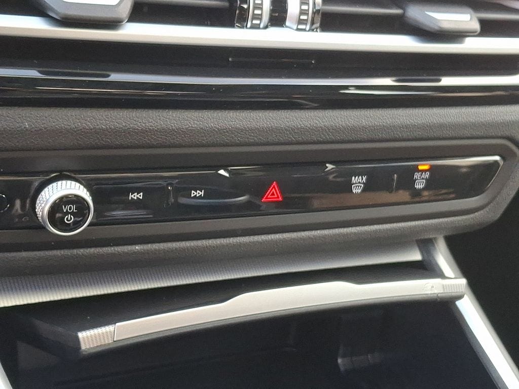 Thumbnail: 2023 BMW 3 Series - 13