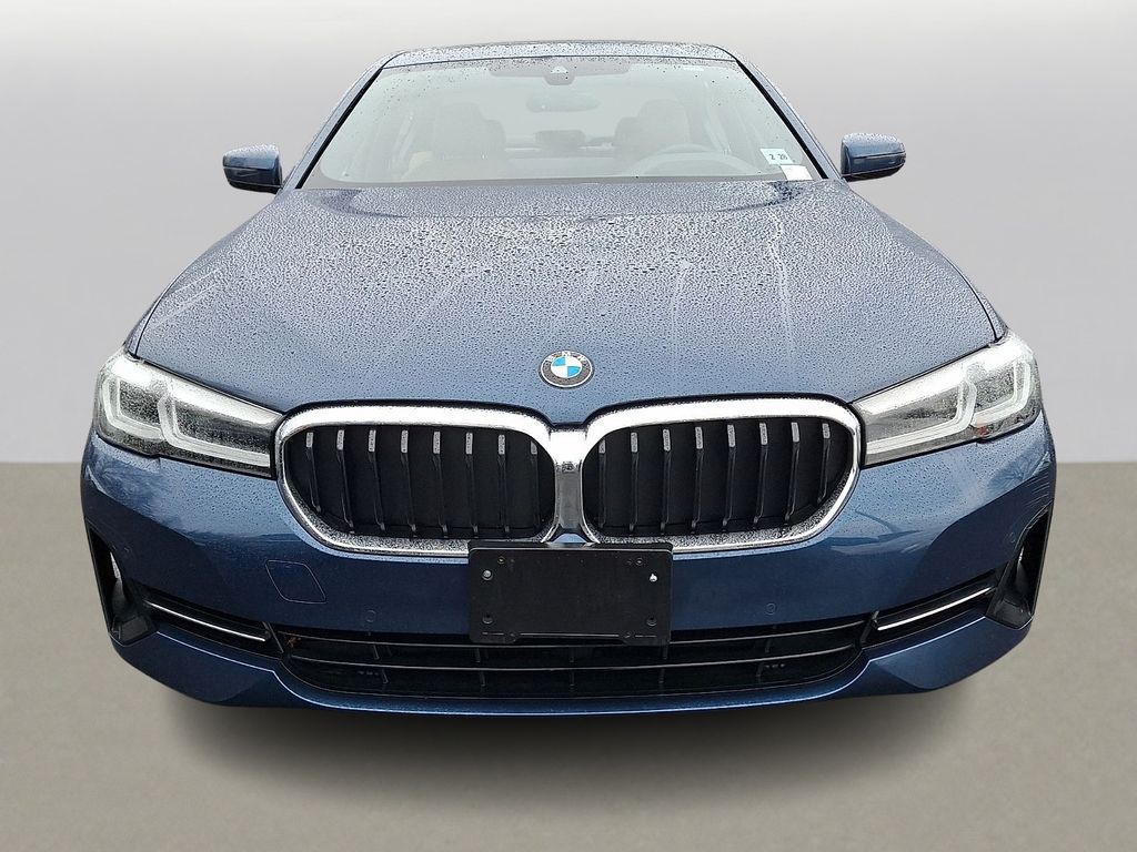 Thumbnail: 2023 BMW 5 Series - 2