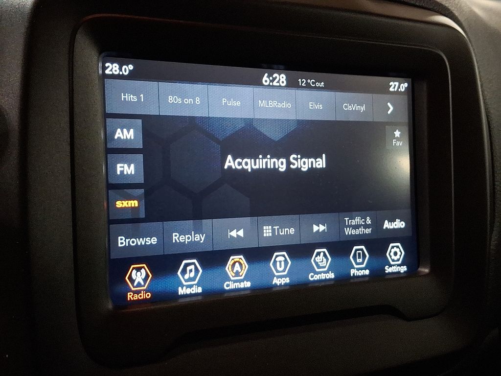 Thumbnail: 2020 Jeep Renegade - 13