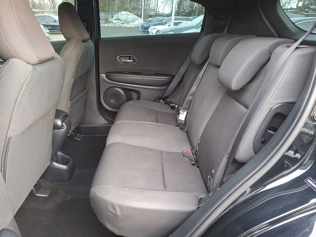 Thumbnail: 2019 Honda HR-V - 8