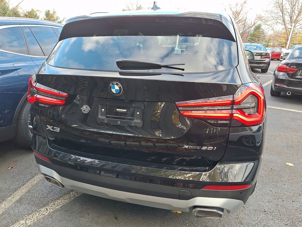 Thumbnail: 2022 BMW X3 - 6