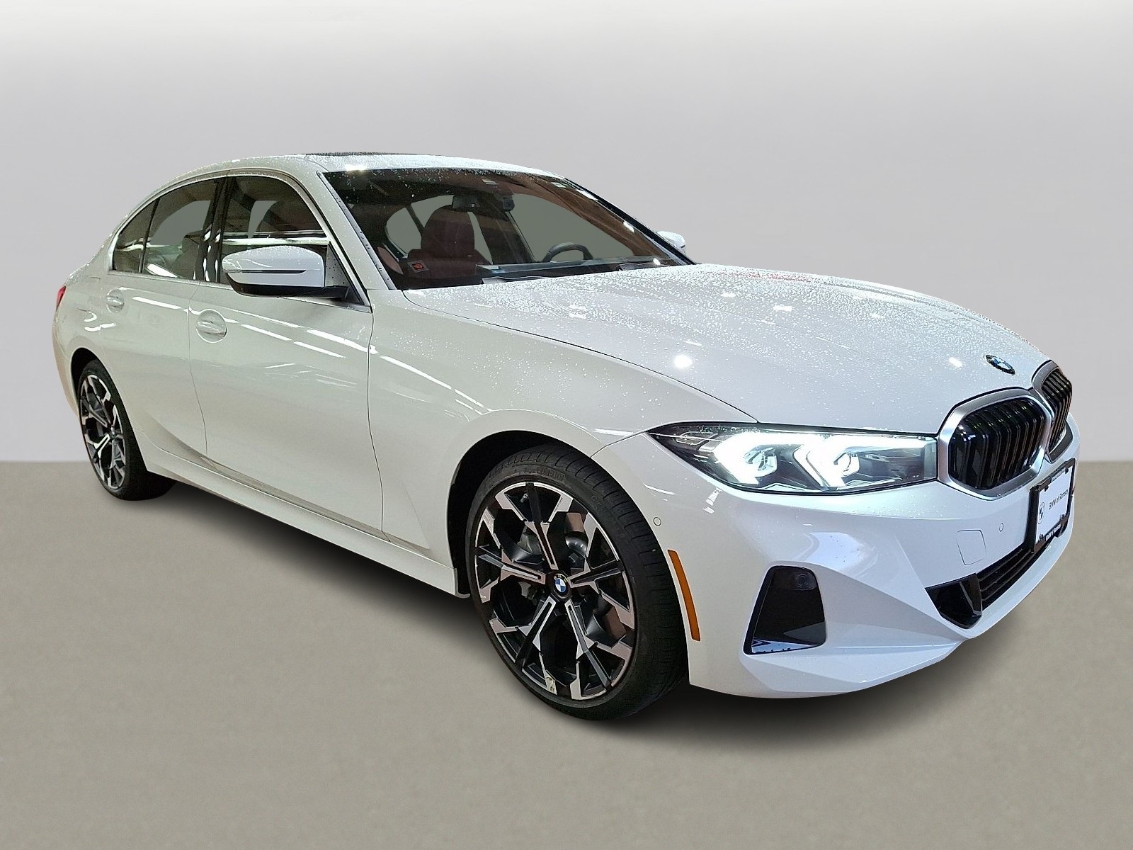 Thumbnail: 2025 BMW 3 Series - 3