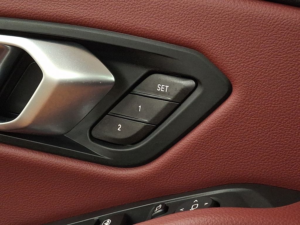 Thumbnail: 2023 BMW 3 Series - 17