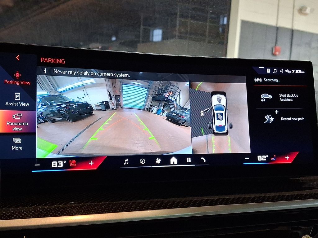 Thumbnail: 2024 BMW X6 - 15