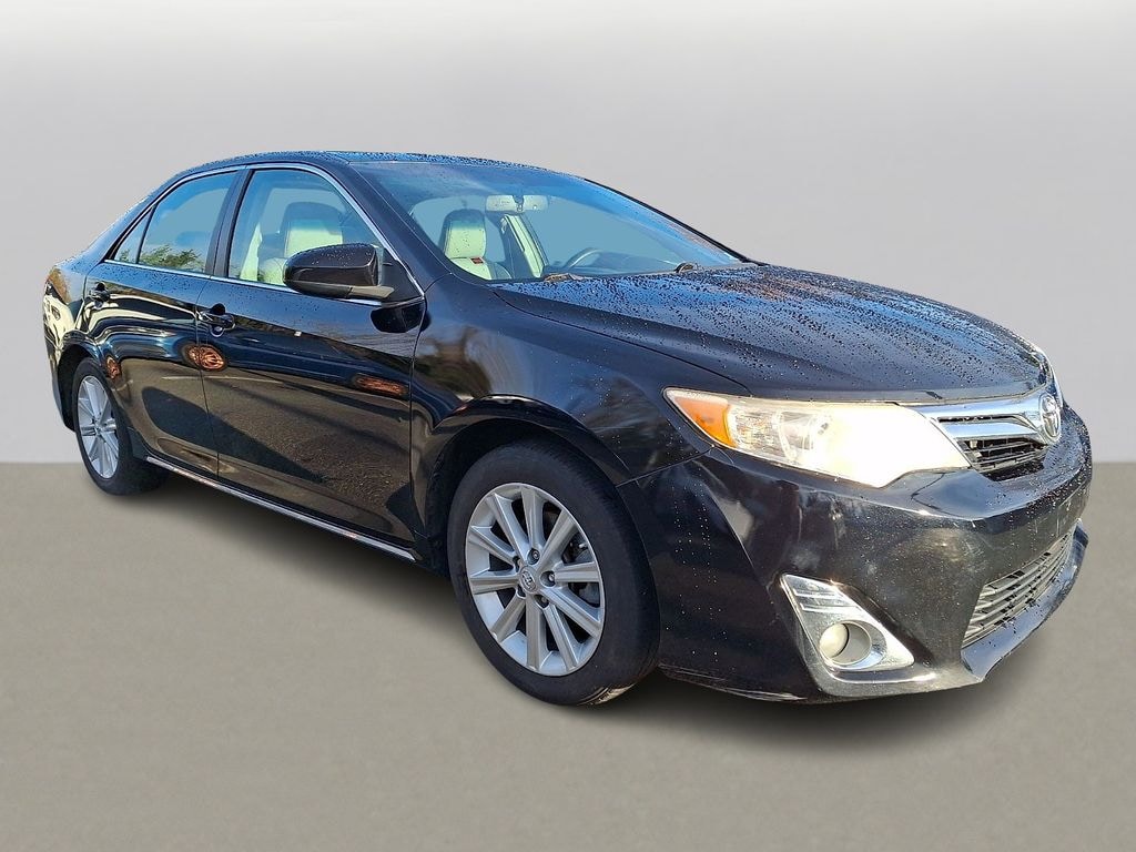 Used 2014 Toyota Camry L Sedan
