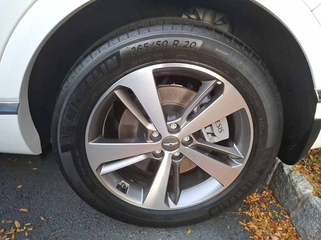 Thumbnail: 2023 Genesis GV80 - 7