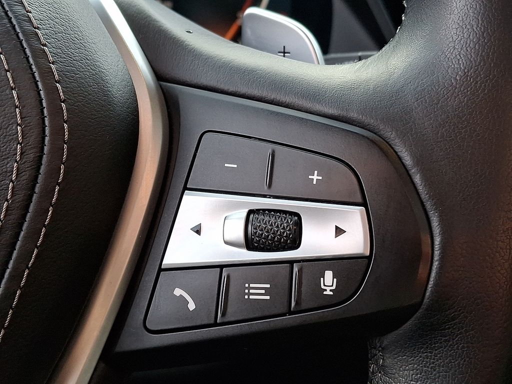 Thumbnail: 2020 BMW X5 - 17