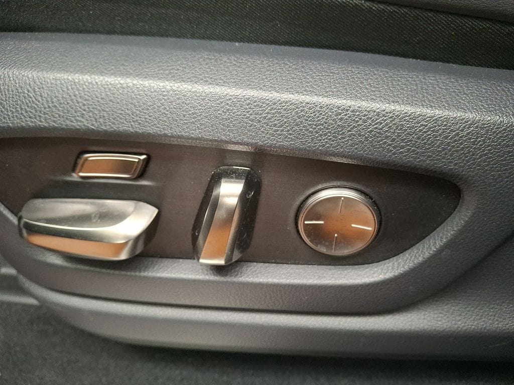 Thumbnail: 2024 Lexus LX - 10