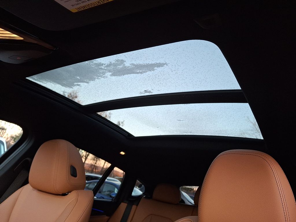 Thumbnail: 2023 BMW X4 - 9