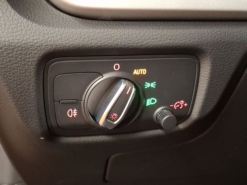 Thumbnail: 2015 Audi A3 - 21