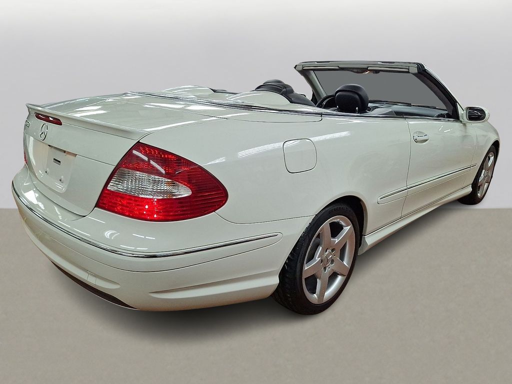 Thumbnail: 2008 Mercedes-Benz CLK - 4