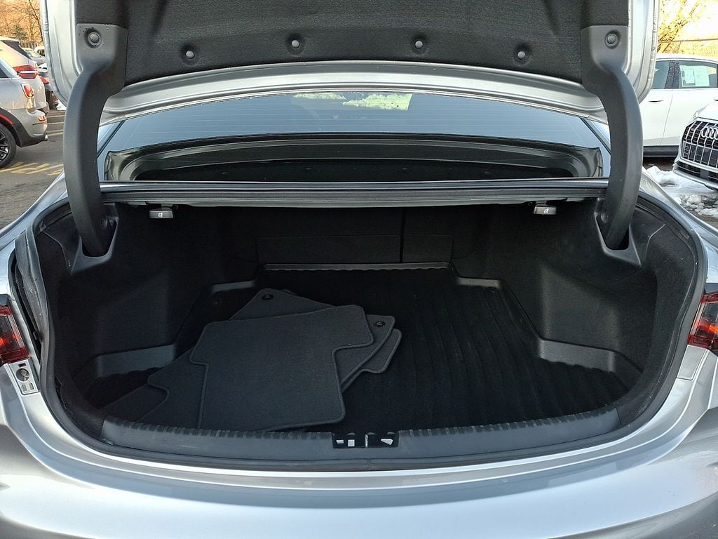 Thumbnail: 2023 Acura TLX - 27