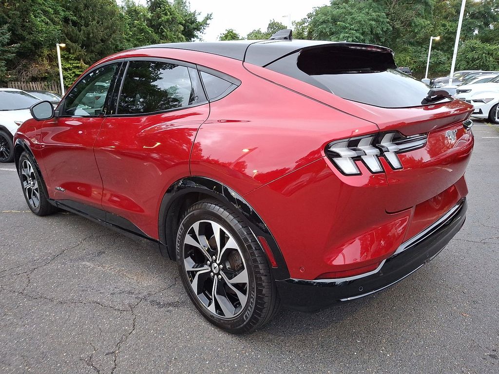 Thumbnail: 2022 Ford Mustang Mach-E - 21