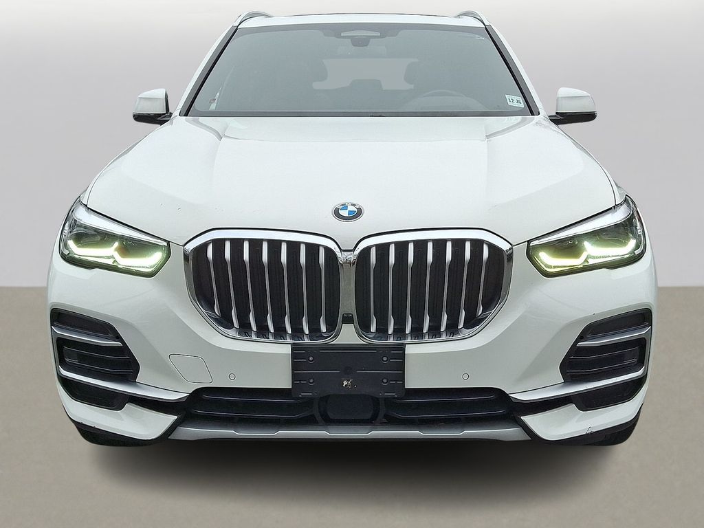 Thumbnail: 2022 BMW X5 - 2