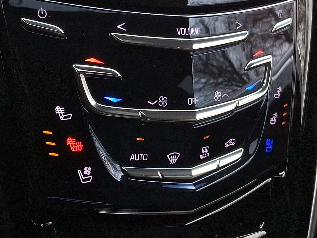 Thumbnail: 2018 Cadillac Escalade - 15