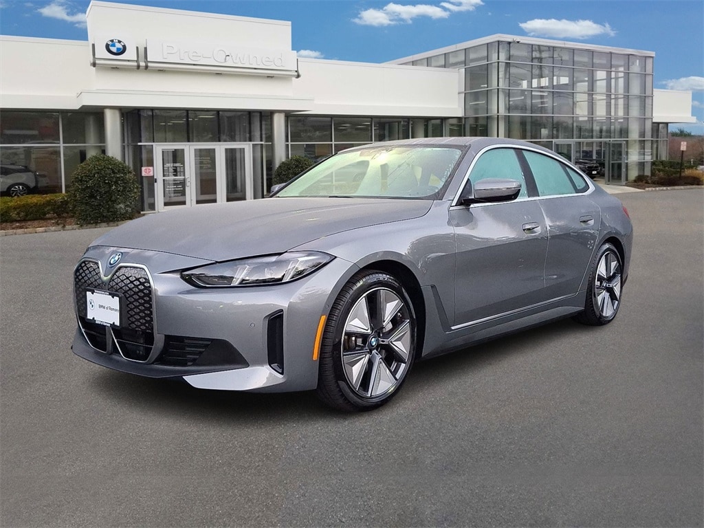 Thumbnail: 2025 BMW i4 - 1