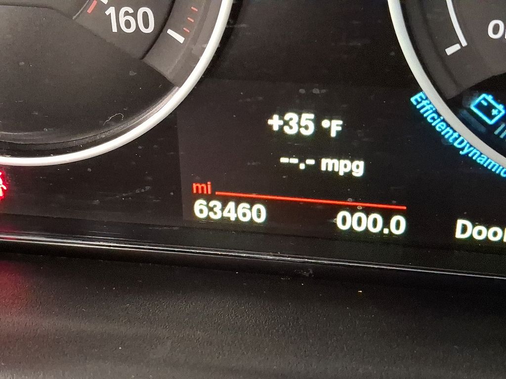 Thumbnail: 2018 BMW 3 Series - 18