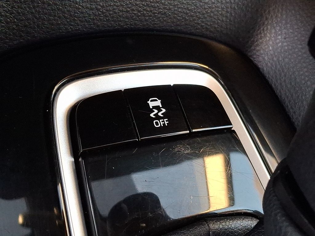 Thumbnail: 2023 Toyota Corolla - 18