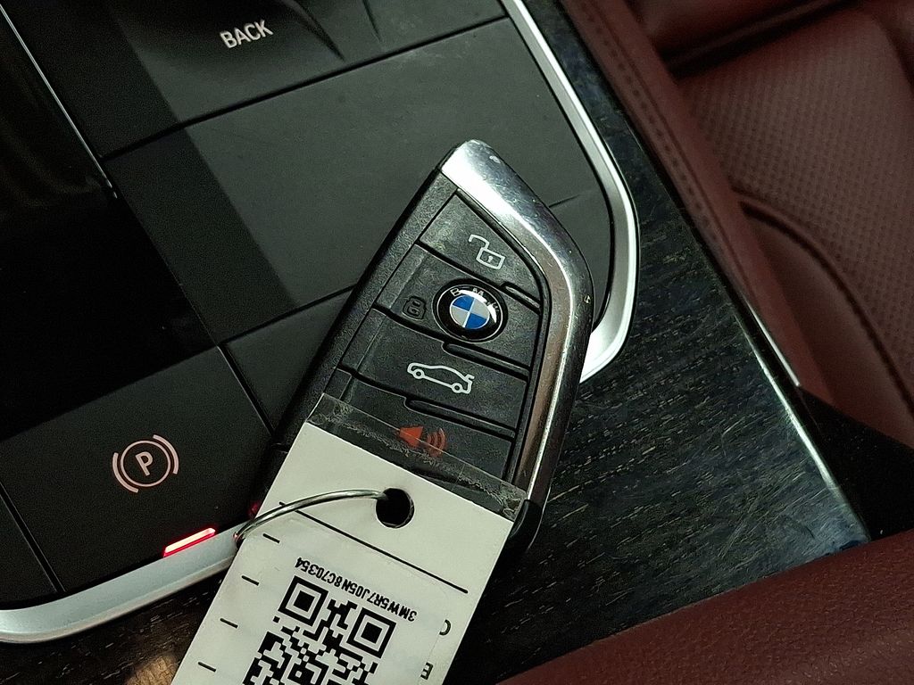 Thumbnail: 2022 BMW 3 Series - 26