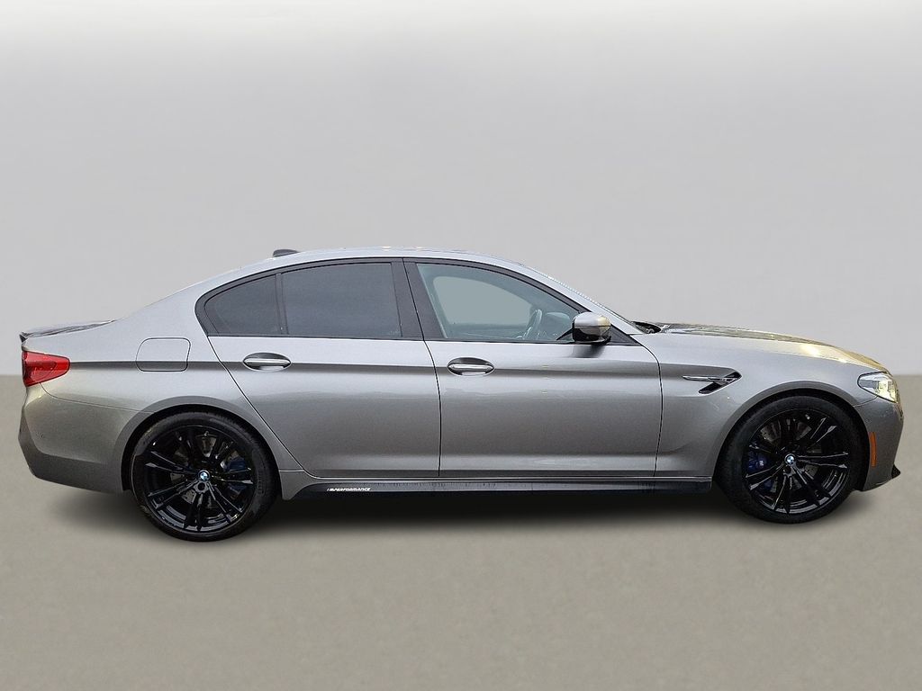 Thumbnail: 2018 BMW M5 - 3
