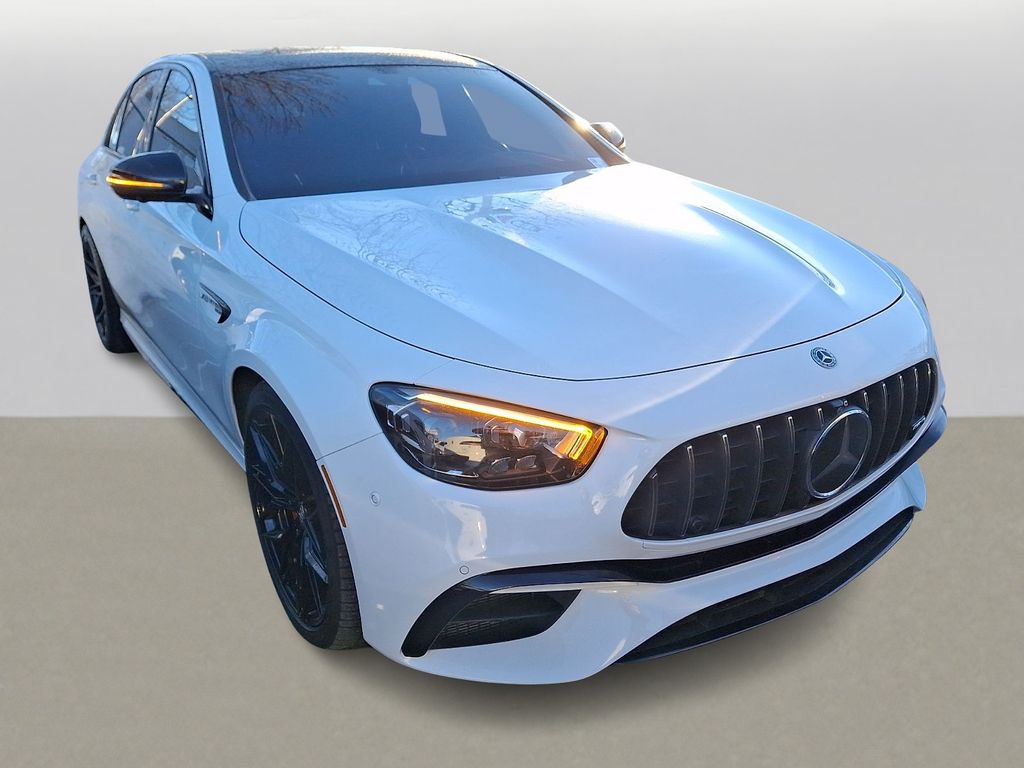 Thumbnail: 2021 Mercedes-Benz E-Class - 2