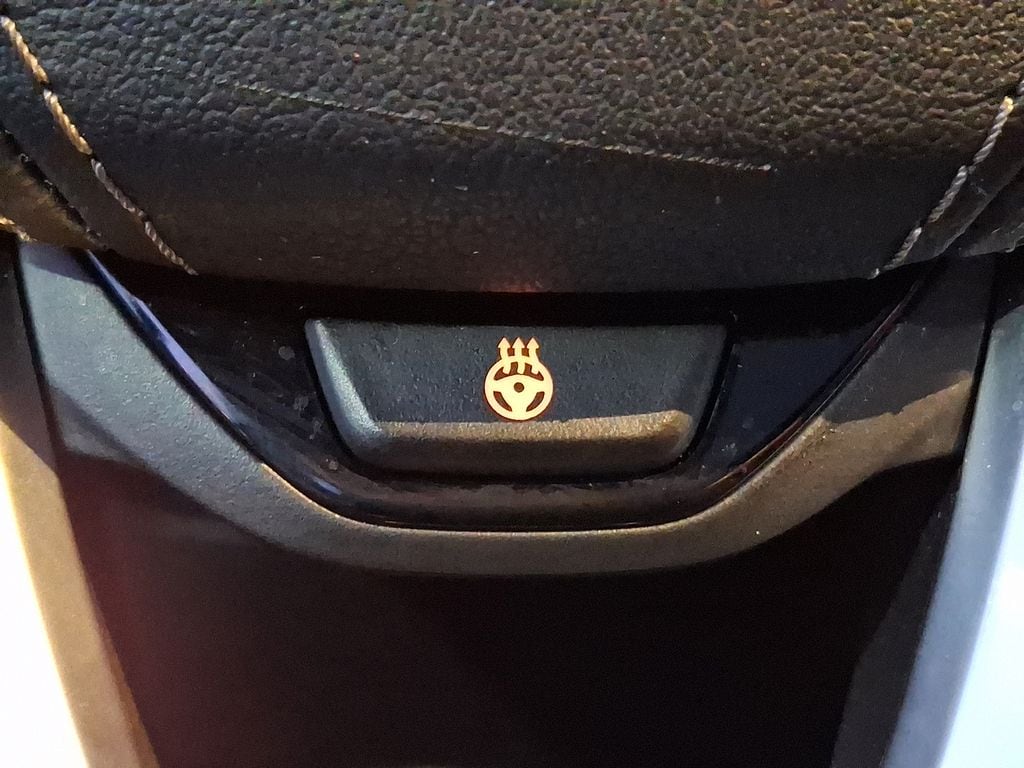 Thumbnail: 2018 BMW 5 Series - 18