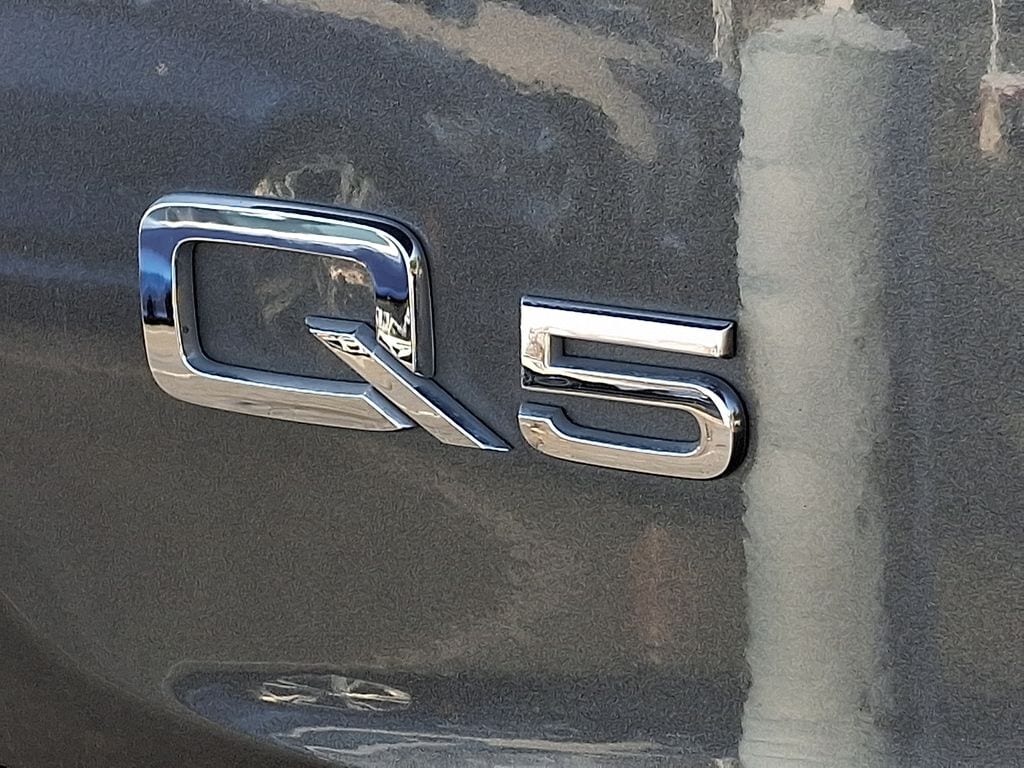 Thumbnail: 2022 Audi Q5 - 30