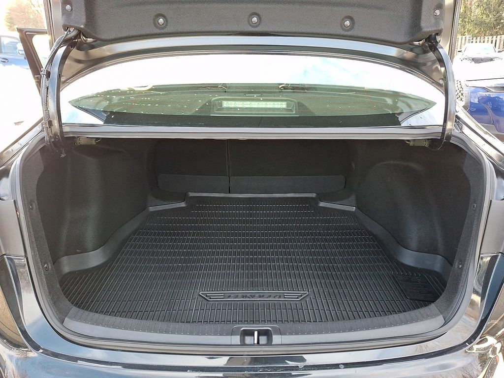 Thumbnail: 2022 Toyota Corolla - 26