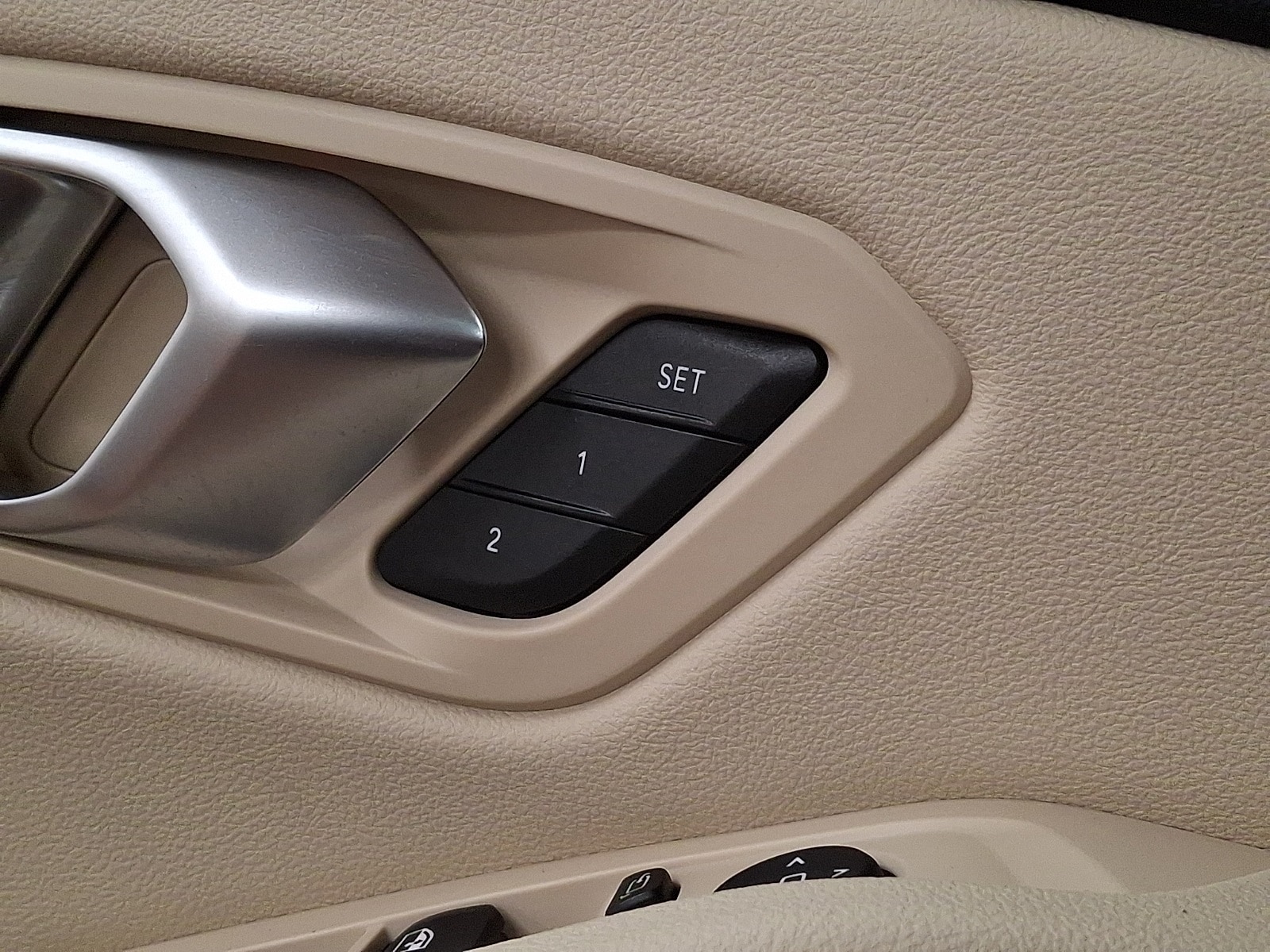 Thumbnail: 2025 BMW 3 Series - 24