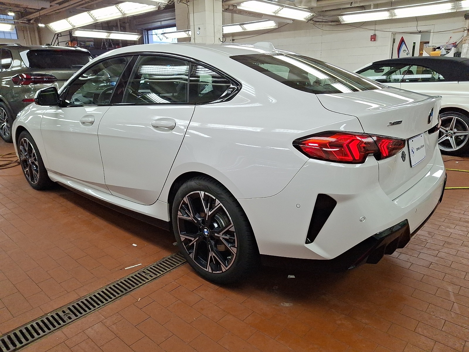 Thumbnail: 2025 BMW 2 Series - 6