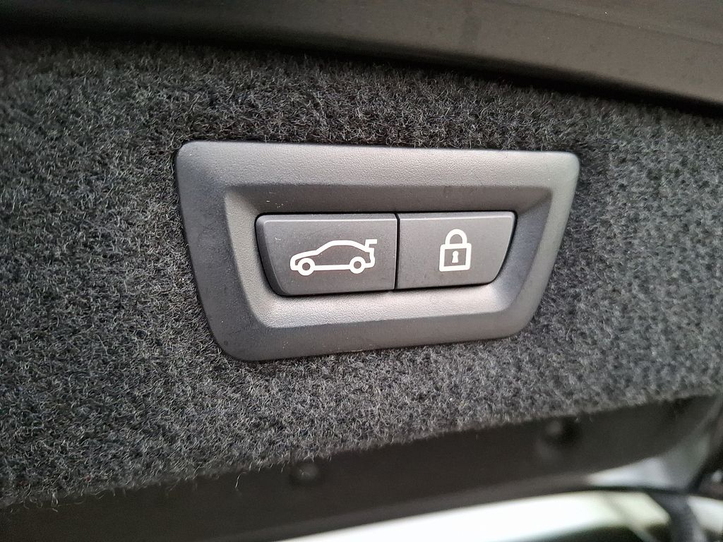 Thumbnail: 2023 BMW M8 - 29