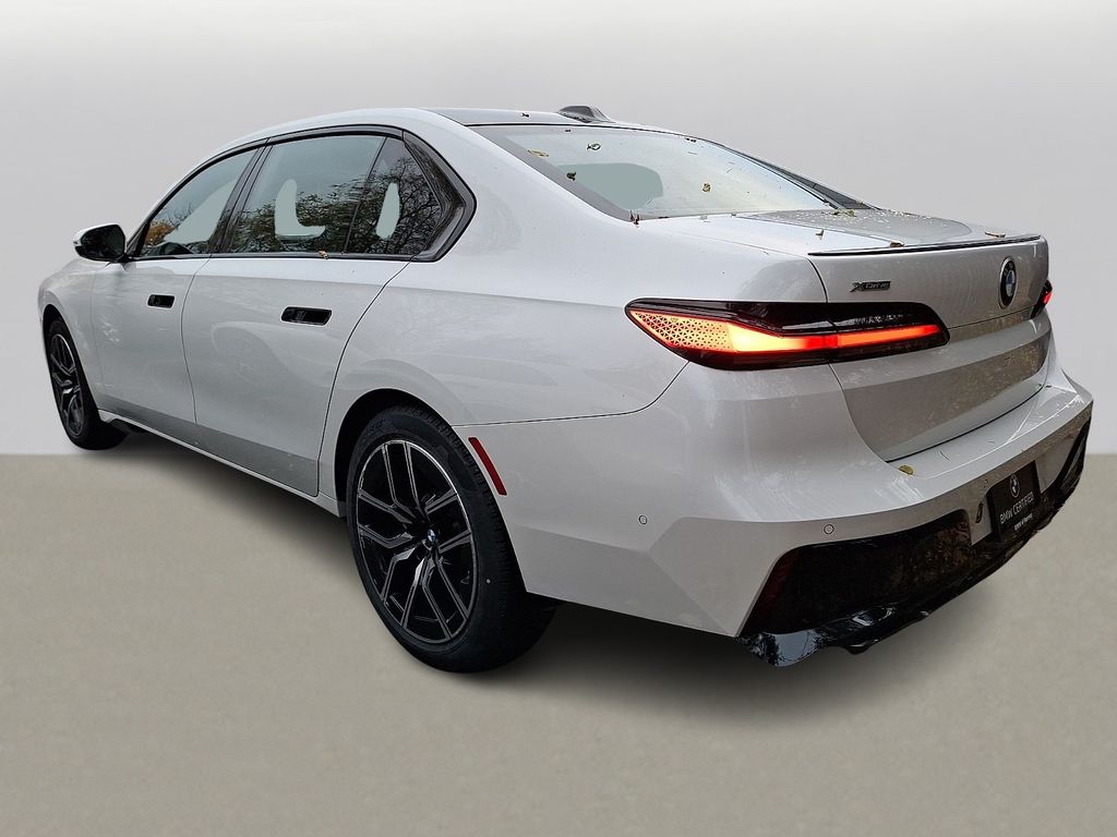 Thumbnail: 2023 BMW 7 Series - 5