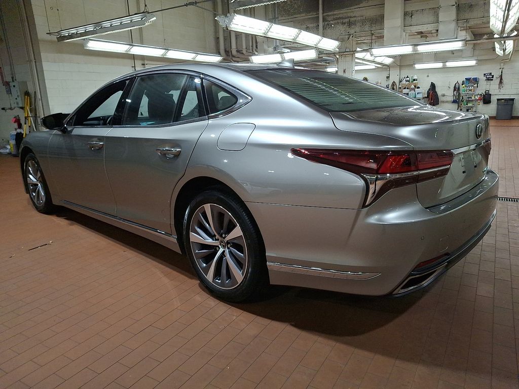 Thumbnail: 2020 Lexus LS - 6